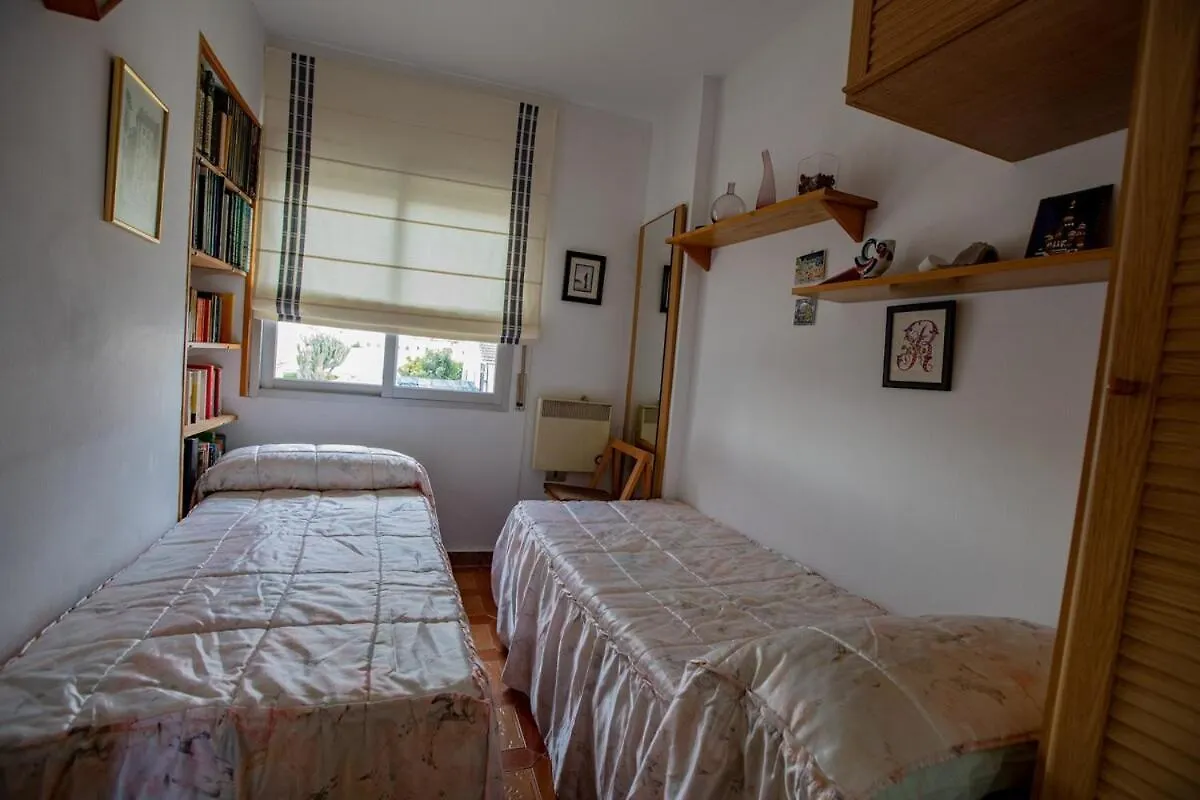 Creixell Apartment With 3 Rooms